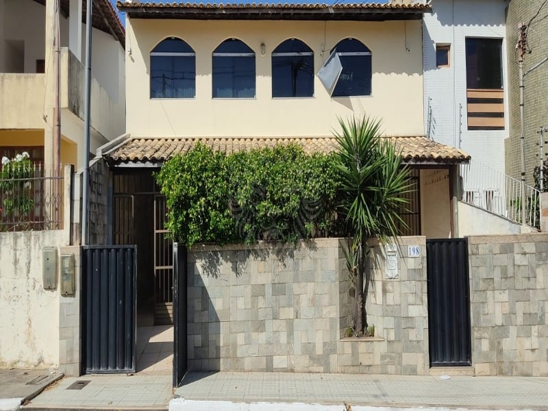 CASA RESIDENCIAL - CA00092