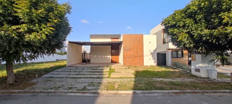CASA EM CONDOMÍNIO TERREO(A) – CC00045