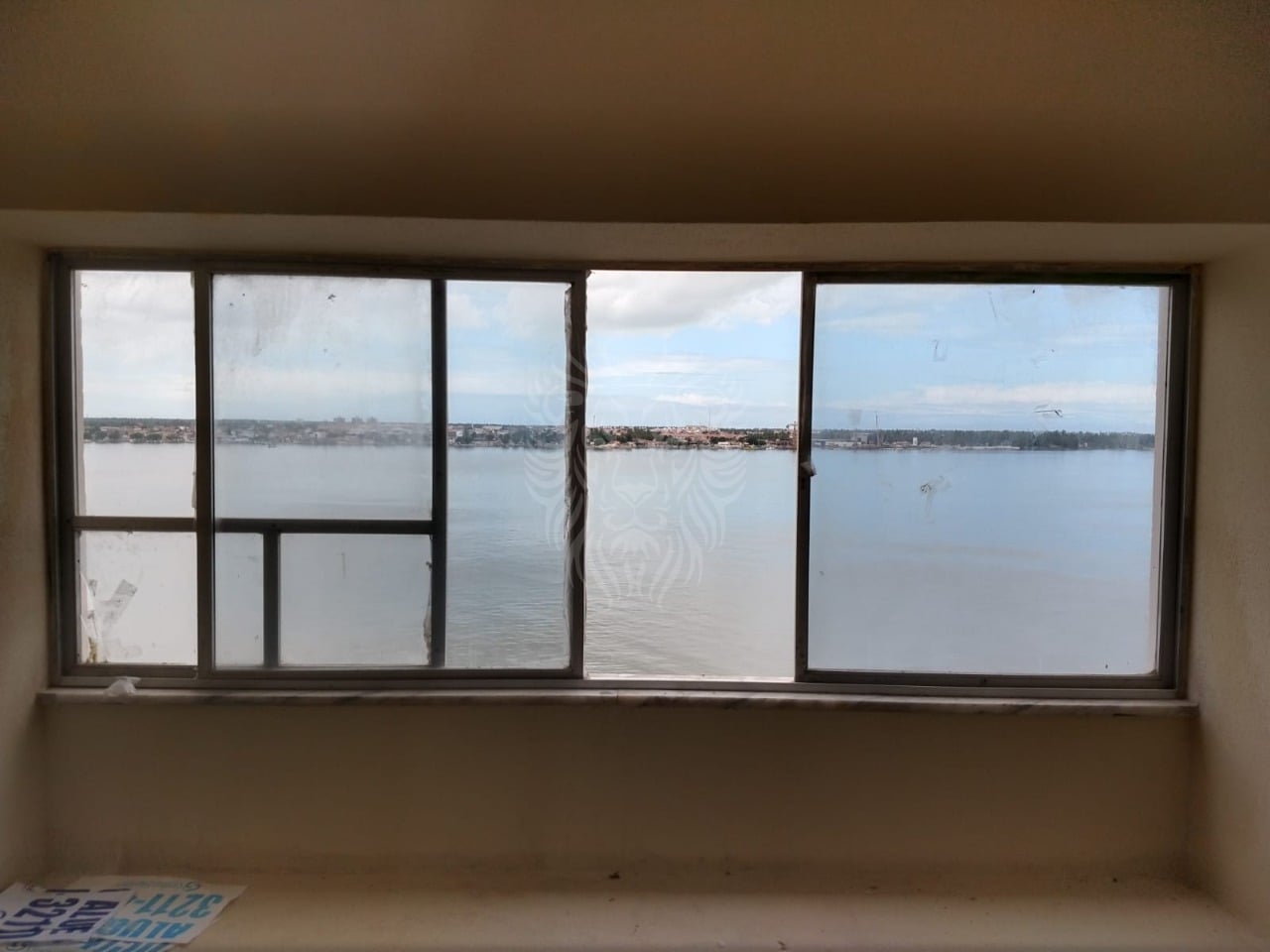 SALA COMERCIAL - SC00004